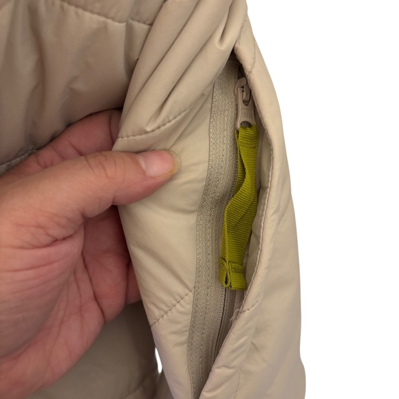NWT Columbia Heritage Wallowa Insulated Cropped Puffer Jacket Large Beige Green - Picture 11 of 16